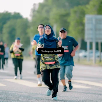 Runner Photo 6440401