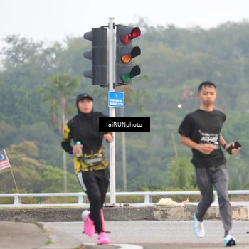 Runner Photo 6440500