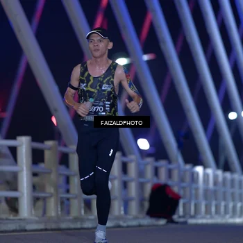Runner Photo 6440501