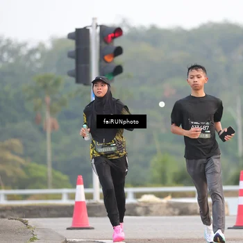 Runner Photo 6440519