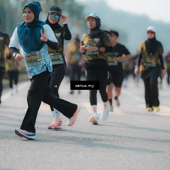 Runner Photo 6440544
