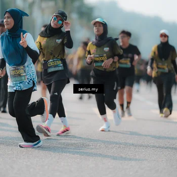 Runner Photo 6440562