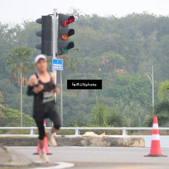Runner Photo 6440575