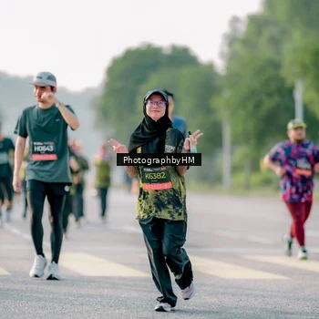Runner Photo 6440605