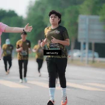 Runner Photo 6440618
