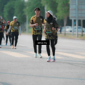 Runner Photo 6440622