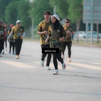 Runner Photo 6440626