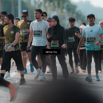 Runner Photo 6440657