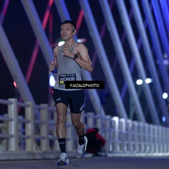 Runner Photo 6440663