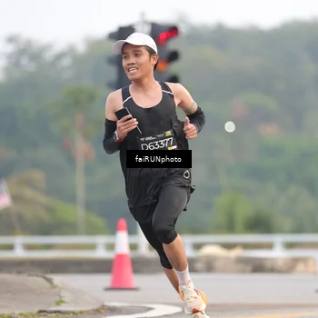 Runner Photo 6440687