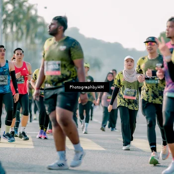 Runner Photo 6440692