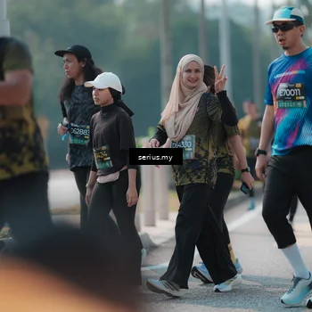 Runner Photo 6440697