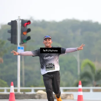 Runner Photo 6440707