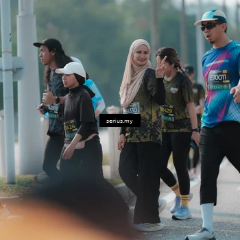 Runner Photo 6440708