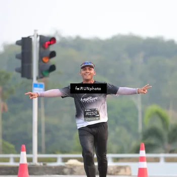 Runner Photo 6440713