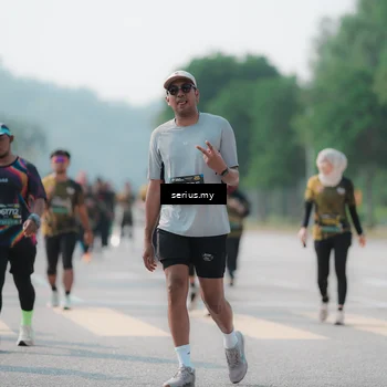 Runner Photo 6440720