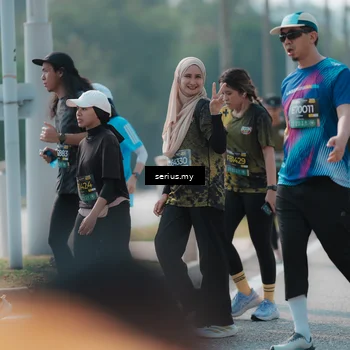 Runner Photo 6440724