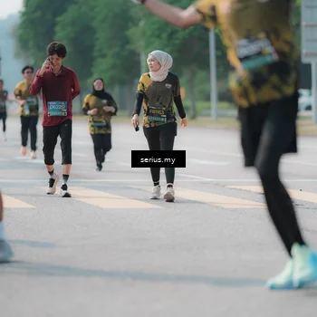Runner Photo 6440729