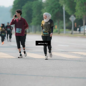 Runner Photo 6440741