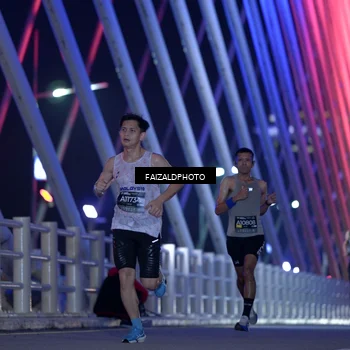 Runner Photo 6440742