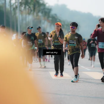 Runner Photo 6440757