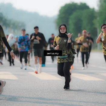 Runner Photo 6440781