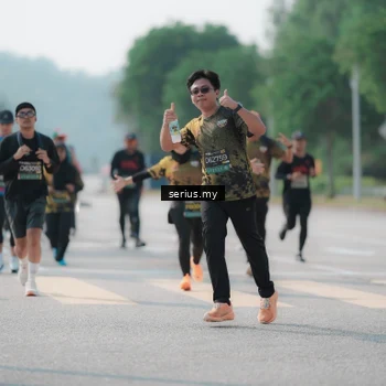 Runner Photo 6440793