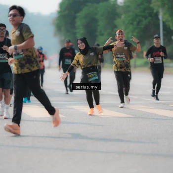 Runner Photo 6440804