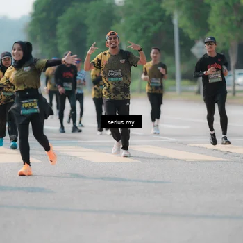 Runner Photo 6440824