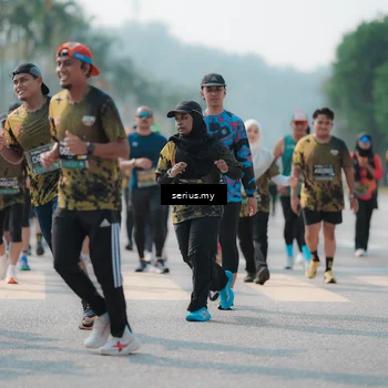 Runner Photo 6440863