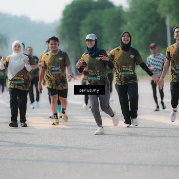 Runner Photo 6440874