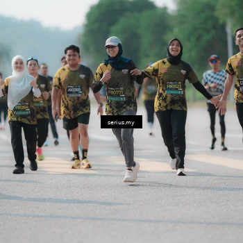 Runner Photo 6440880