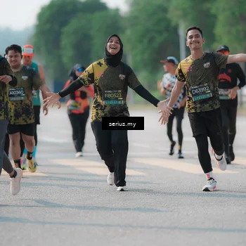 Runner Photo 6440899