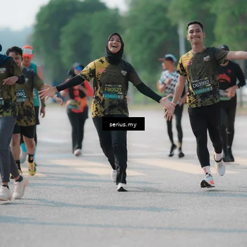 Runner Photo 6440902