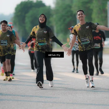 Runner Photo 6440909