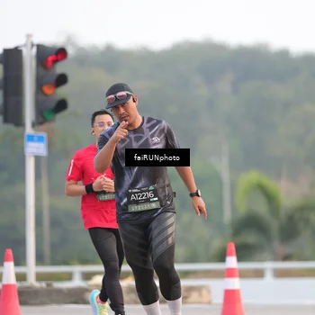 Runner Photo 6440915