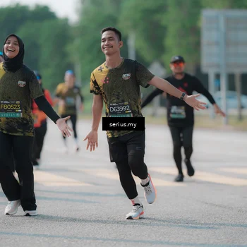 Runner Photo 6440928