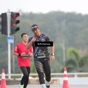 Runner Photo 6440929