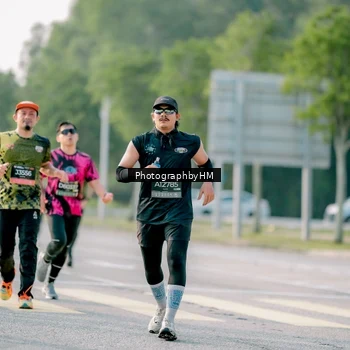 Runner Photo 6440933