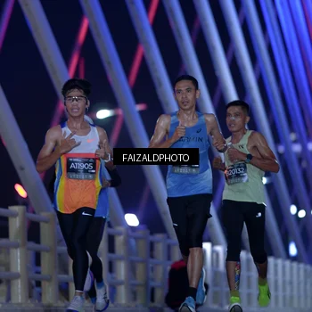 Runner Photo 6440954