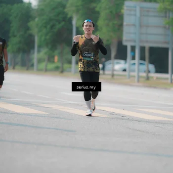 Runner Photo 6440986