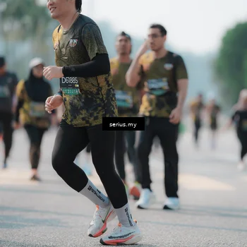 Runner Photo 6440995