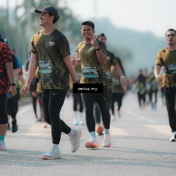 Runner Photo 6441005