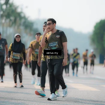 Runner Photo 6441007