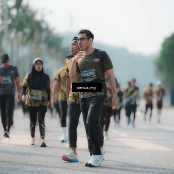 Runner Photo 6441008