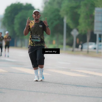 Runner Photo 6441013