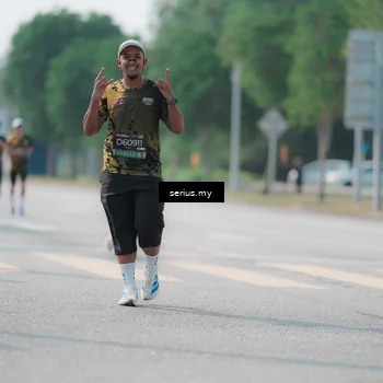 Runner Photo 6441019