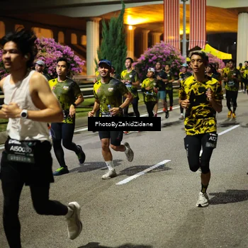 Runner Photo 6441023