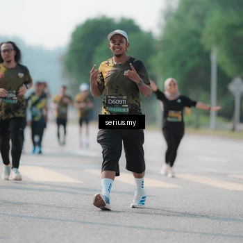 Runner Photo 6441025