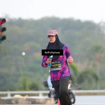 Runner Photo 6441046